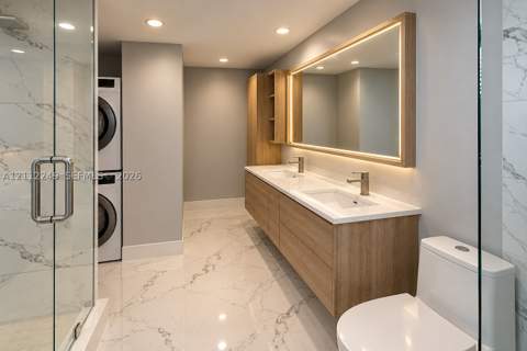 5600 Collins Ave 14W, Miami Beach FL - photo 11 of 26