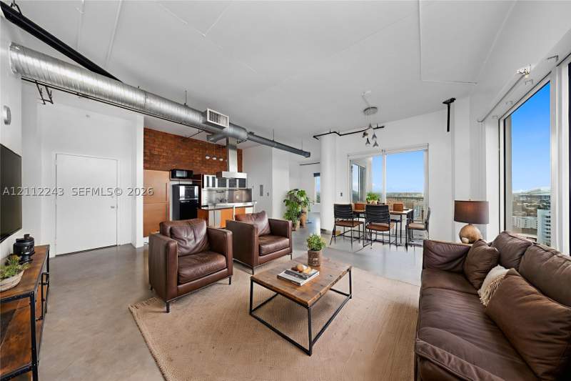 2 bedroom Condominium at 10 SW South River Dr Phi15, Neo Condo, Miami — photo 5