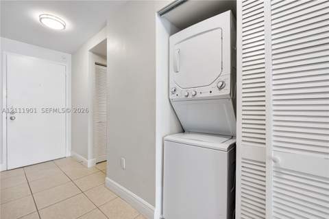 2977 Mcfarlane Rd 9, Miami FL - photo 15 of 42