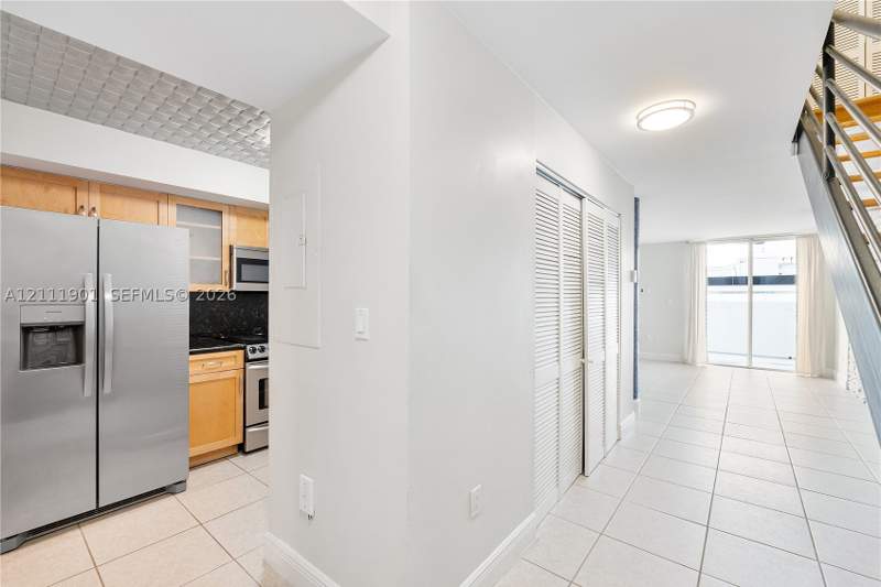 2 bedroom Condominium at 2977 Mcfarlane Rd 9, The Monarch Grove Condo, Miami — photo 4