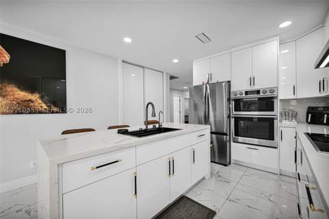 16611 SW 108th Ct, Miami FL - photo 16 of 75