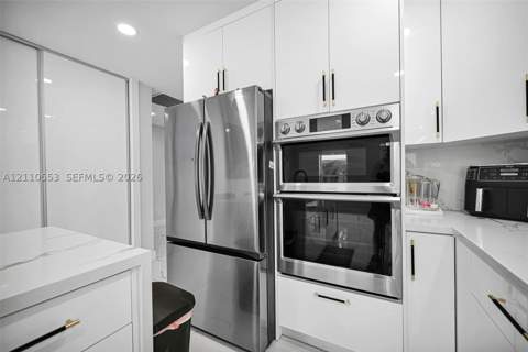 16611 SW 108th Ct, Miami FL - photo 17 of 75