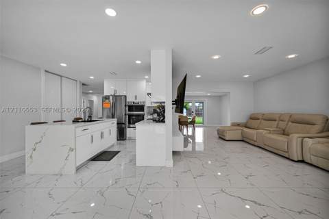 16611 SW 108th Ct, Miami FL - photo 7 of 75