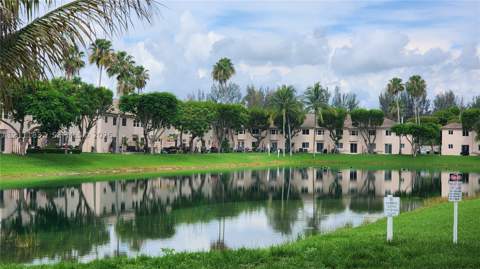 1250 SE 28th Ct 102, Homestead FL - photo 18 of 30
