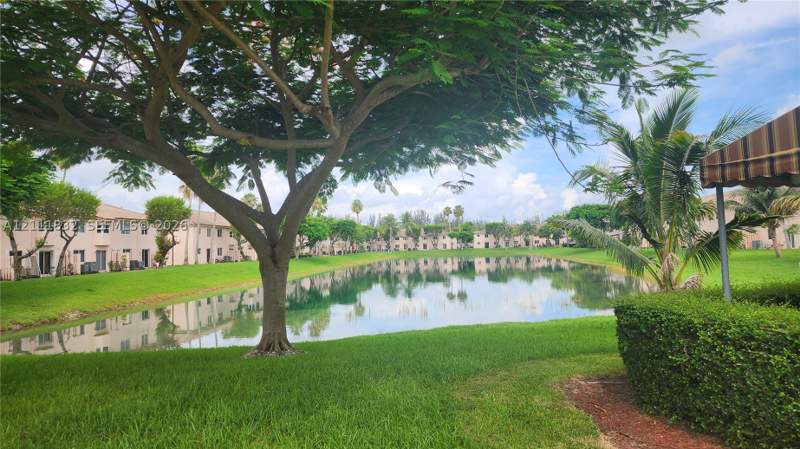 2 bedroom Condominium at 1250 SE 28th Ct 102, Venetia Gardens Condo, Homestead — photo 2