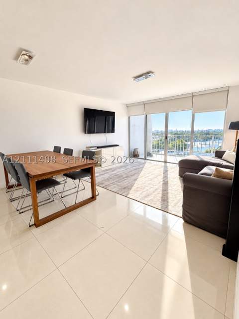 1700 NW N River Dr 1004, Miami FL - photo 6 of 20