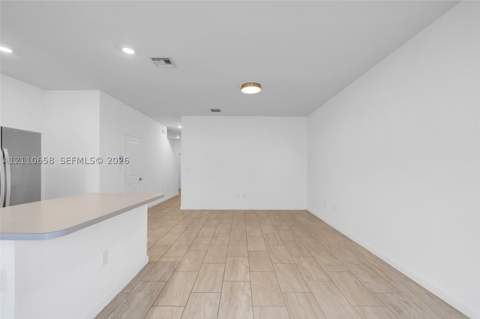 1150 SW 6th Ave, Florida City FL - photo 13 of 52