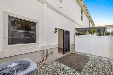1150 SW 6th Ave, Florida City FL - photo 15 of 52