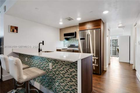 9261 E Bay Harbor Dr 607, Bay Harbor Islands FL - photo 11 of 42