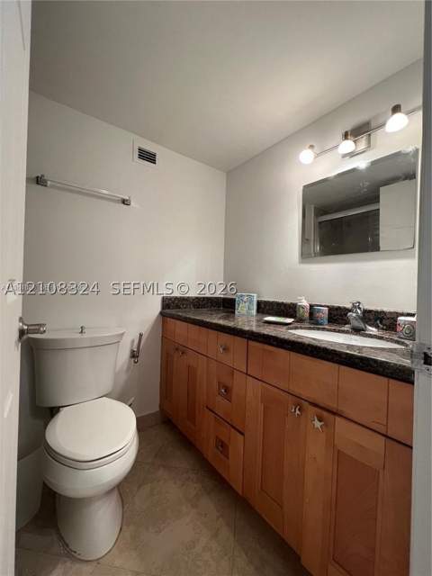 6039 Collins Ave 1208, Miami Beach FL - photo 10 of 38