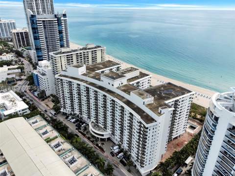 6039 Collins Ave 1208, Miami Beach FL - photo 22 of 38