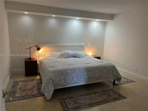 6039 Collins Ave 1208, Miami Beach FL - photo 8 of 38