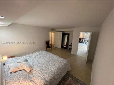 6039 Collins Ave 1208, Miami Beach FL - photo 9 of 38