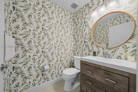 10217 NW 56th St, Doral FL - photo 19 of 44