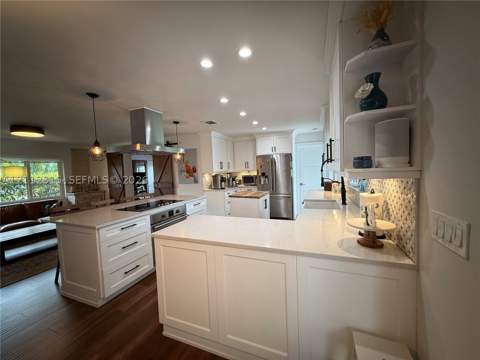 9795 SW 78th St, Miami FL - photo 7 of 28