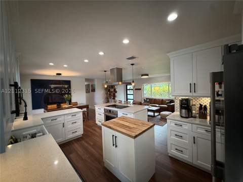 9795 SW 78th St, Miami FL - photo 8 of 28