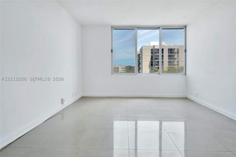 1000 West Ave 510, Miami Beach FL - photo 13 of 39