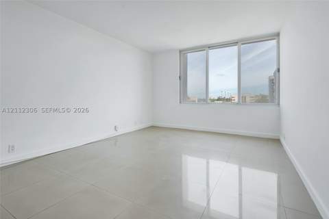 1000 West Ave 510, Miami Beach FL - photo 14 of 39