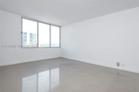 1000 West Ave 510, Miami Beach FL - photo 15 of 39