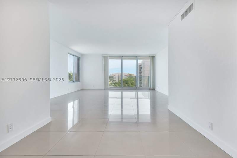 1 bedroom Condominium at 1000 West Ave 510, Mirador 1000 Condo, Miami Beach — photo 3