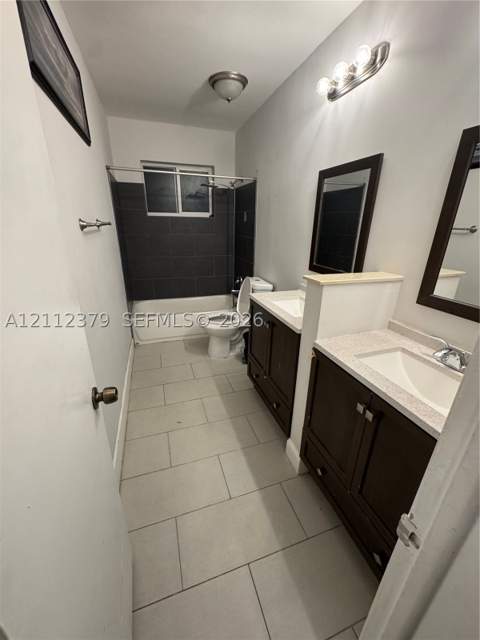 19600 NE 18th Pl, Miami FL - photo 8 of 8