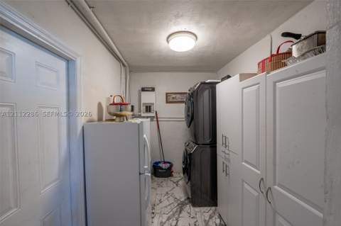 4480 NW 176th St, Miami Gardens FL - photo 24 of 31