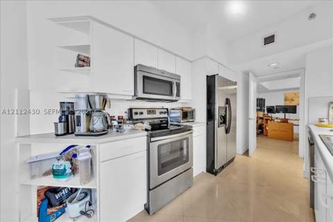16445 Collins Ave 222, Sunny Isles Beach FL - photo 11 of 29
