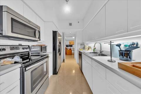 16445 Collins Ave 222, Sunny Isles Beach FL - photo 12 of 29