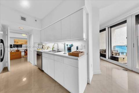 16445 Collins Ave 222, Sunny Isles Beach FL - photo 13 of 29