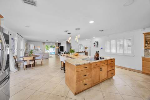 8815 SW 160th St, Palmetto Bay FL - photo 11 of 31