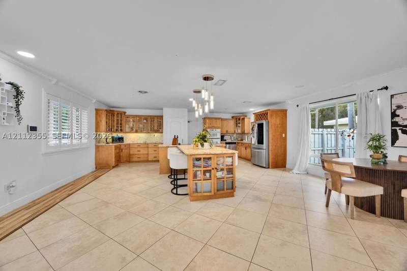 4 bedroom SingleFamilyResidence at 8815 SW 160th St, Coral Reef Estates, Palmetto Bay — photo 5