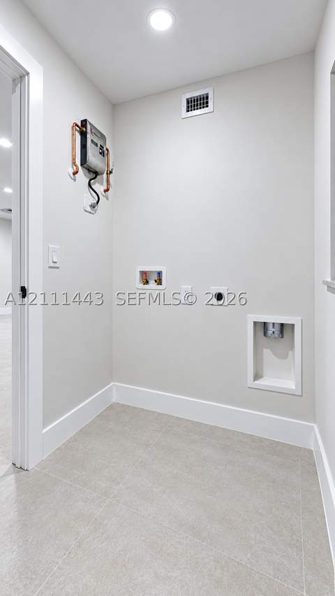 17781 SW 113th Ave, Miami FL - photo 11 of 19