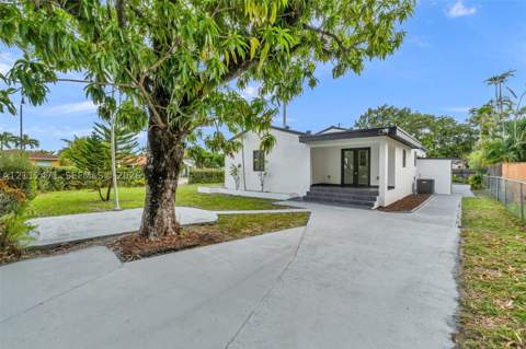 1000 SW 62nd Ave, West Miami FL - photo 10 of 53