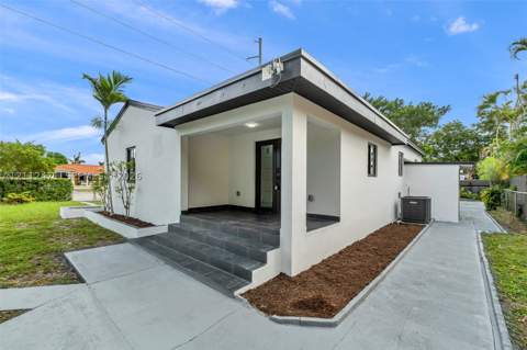 1000 SW 62nd Ave, West Miami FL - photo 11 of 53