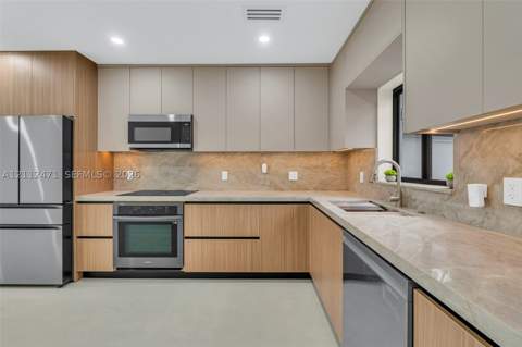1000 SW 62nd Ave, West Miami FL - photo 23 of 53