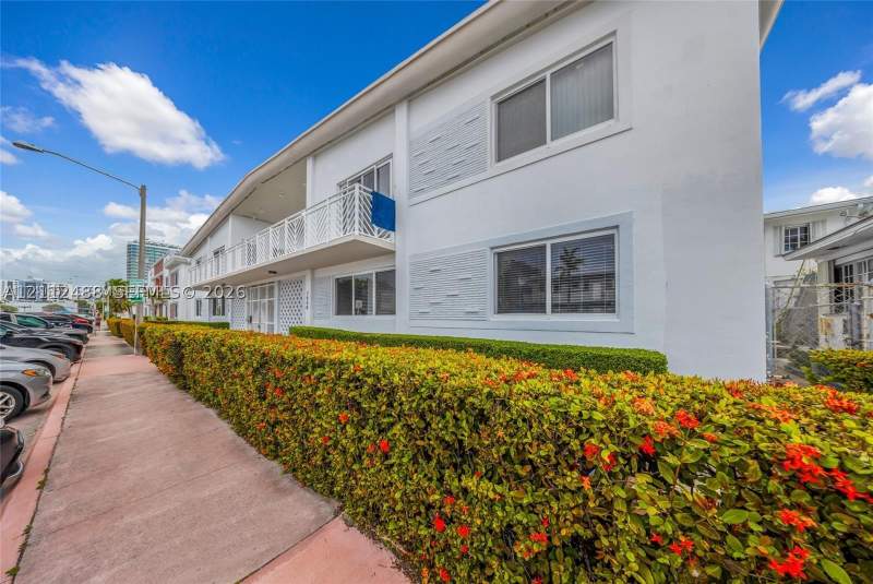 1 bedroom Condominium at 7430 Byron Ave 9A, The Corvette Condo, Miami Beach — photo 2