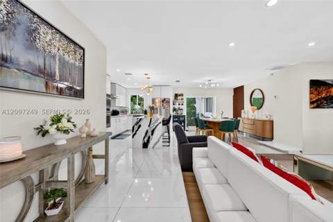 2700 SW 96th Ave, Miami FL - photo 9 of 39