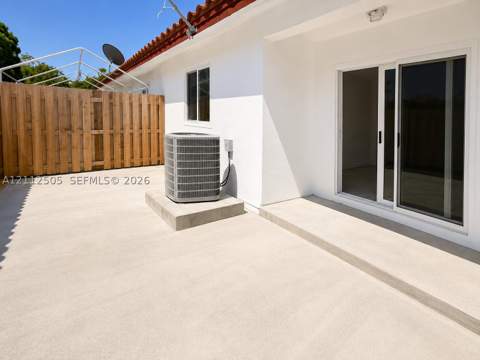20759 SW 80th Pl, Cutler Bay FL - photo 11 of 15