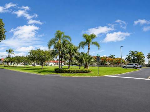 20759 SW 80th Pl, Cutler Bay FL - photo 15 of 15