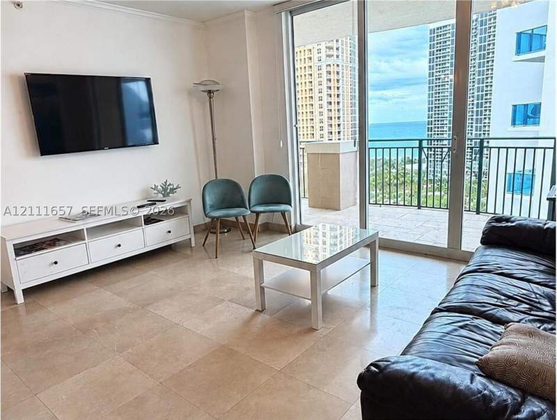 3 bedroom Condominium at 17555 Atlantic Blvd Ph5, King David Of Sunny Isles, Sunny Isles Beach — photo 4