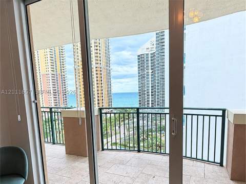 17555 Atlantic Blvd Ph5, Sunny Isles Beach FL - photo 8 of 16