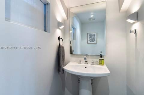 2130 Park Ave 5, Miami Beach FL - photo 13 of 16