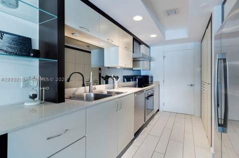 2130 Park Ave 5, Miami Beach FL - photo 8 of 16