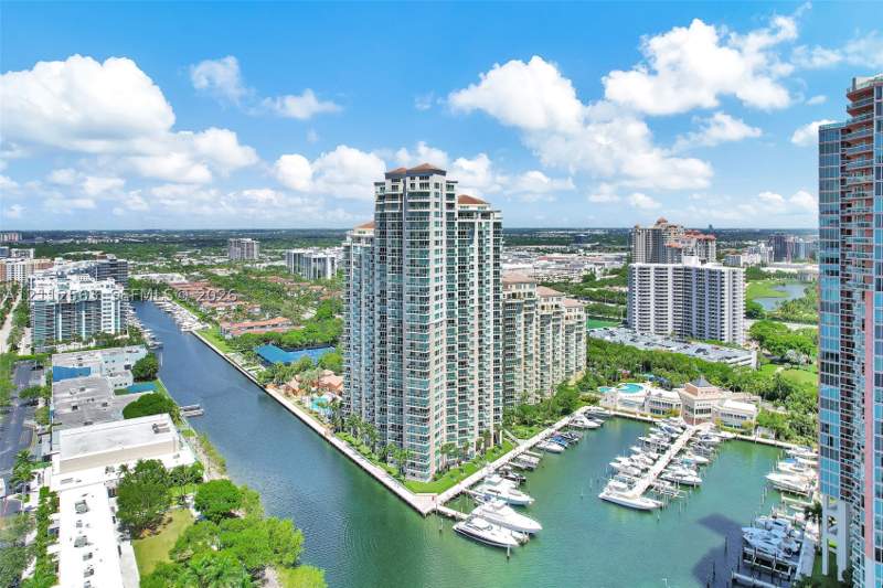 2 bedroom Condominium at 3330 NE 190th St 2016, Aventura Marina Condo Num, Aventura — photo 3
