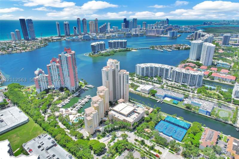 2 bedroom Condominium at 3330 NE 190th St 2016, Aventura Marina Condo Num, Aventura — photo 4