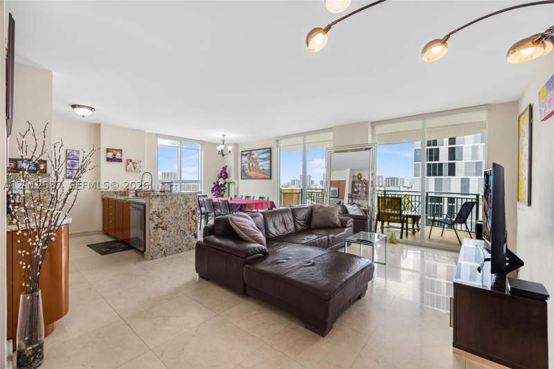 3 bedroom Condominium at 17555 NW Atlantic Blvd 1108, King David Of Sunny Isles, Sunny Isles Beach — photo 3
