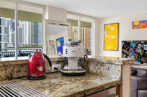 17555 NW Atlantic Blvd 1108, Sunny Isles Beach FL - photo 6 of 39