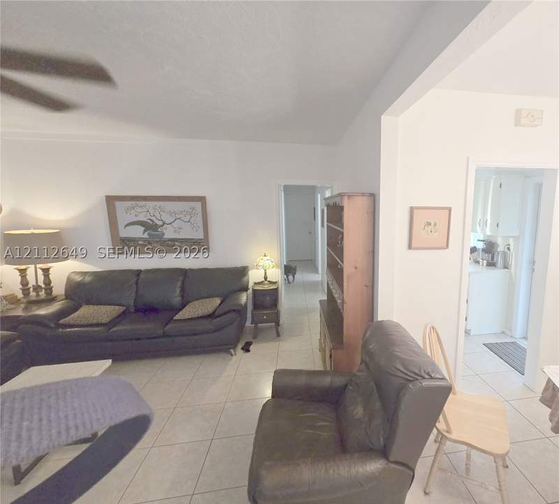 3 bedroom SingleFamilyResidence at 1698 NE 177th St, Fulford By The Sea Sec U, North Miami Beach — photo 3