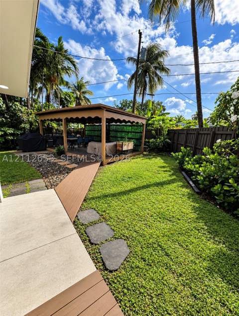 2040 NW 14th St, Miami FL - photo 17 of 23
