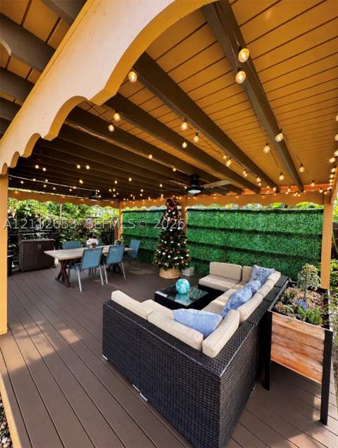 2040 NW 14th St, Miami FL - photo 19 of 23